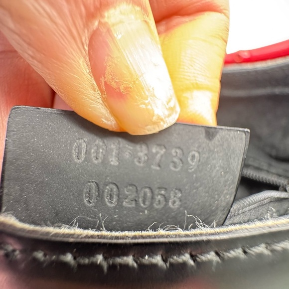 Authentic Gucci Black With  Red Bamboo Handle Shoulder Bag With Hobo Silhouette - Picture 17 of 17